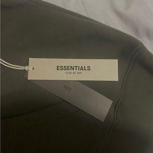 Essentials FEAR OF GOD Hoodie “Off Black”